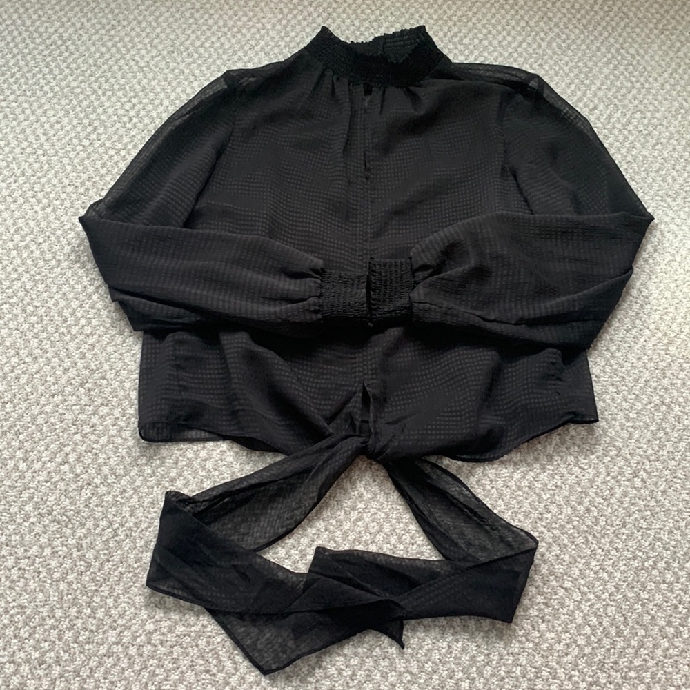 1. STATE Black Sheer Long Sleeve Top — SIZE SMALL! NBW!